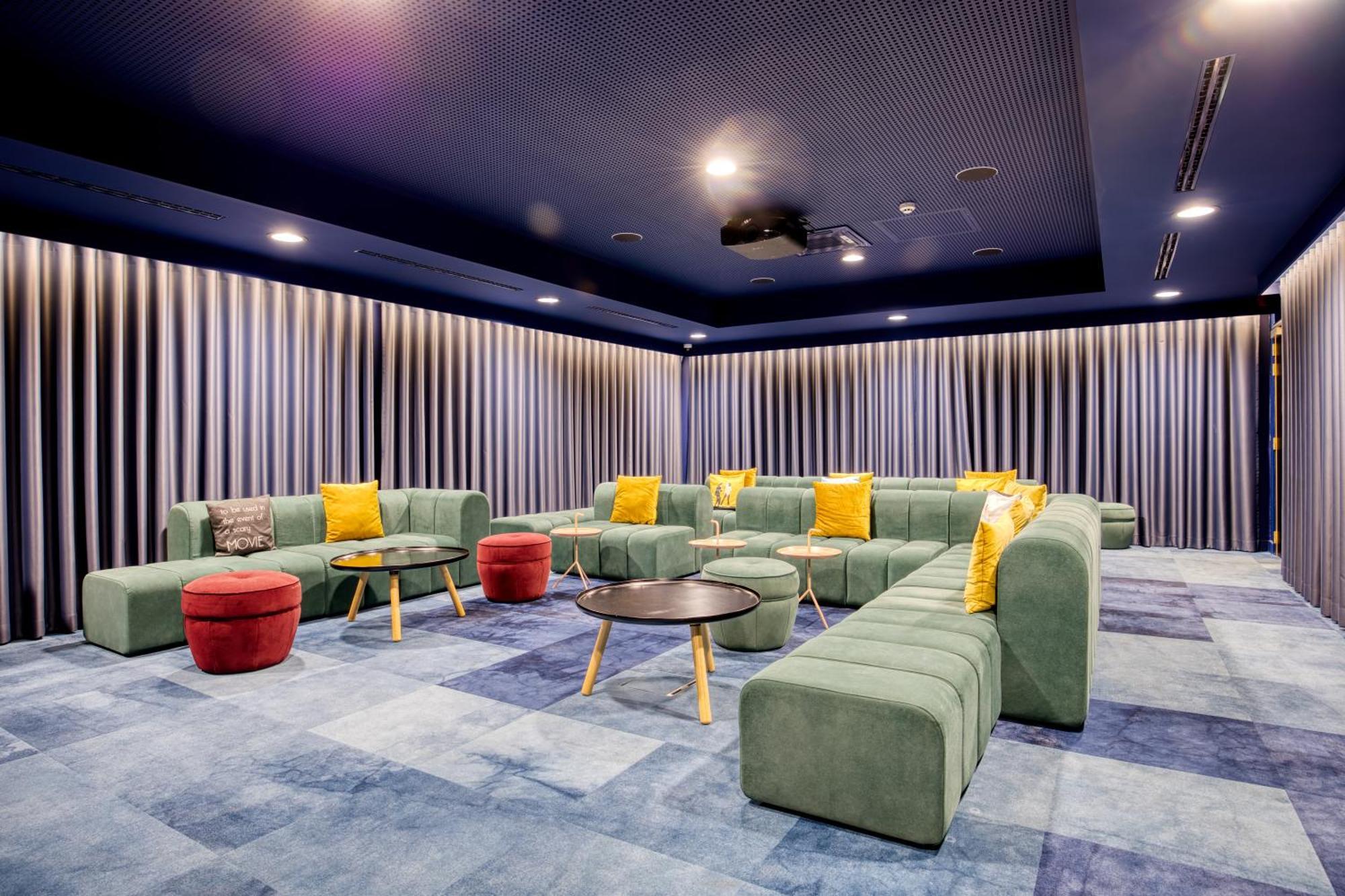 B&B Hotel Brussels Centre Louise ภายนอก รูปภาพ