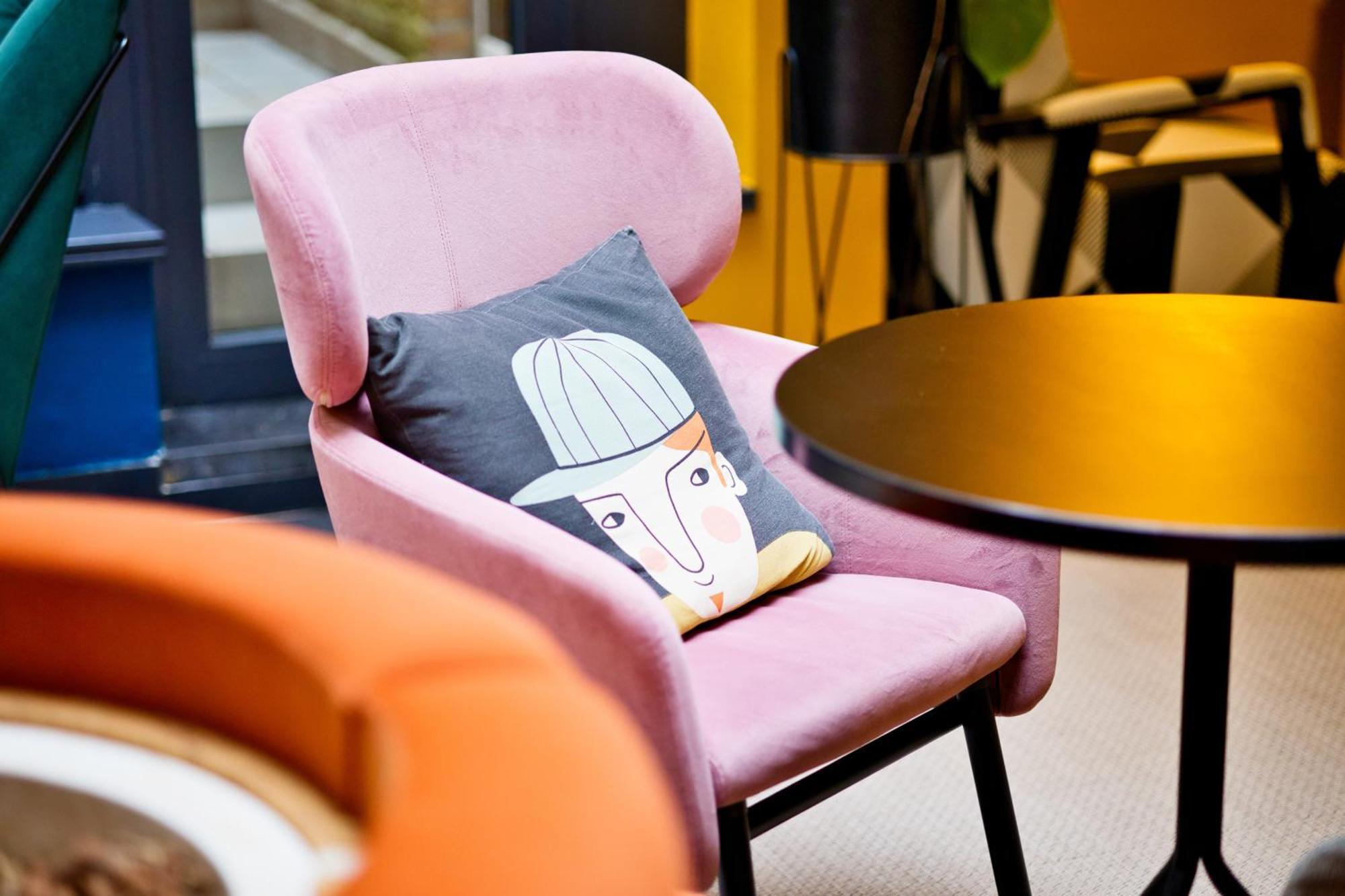 B&B Hotel Brussels Centre Louise ภายนอก รูปภาพ