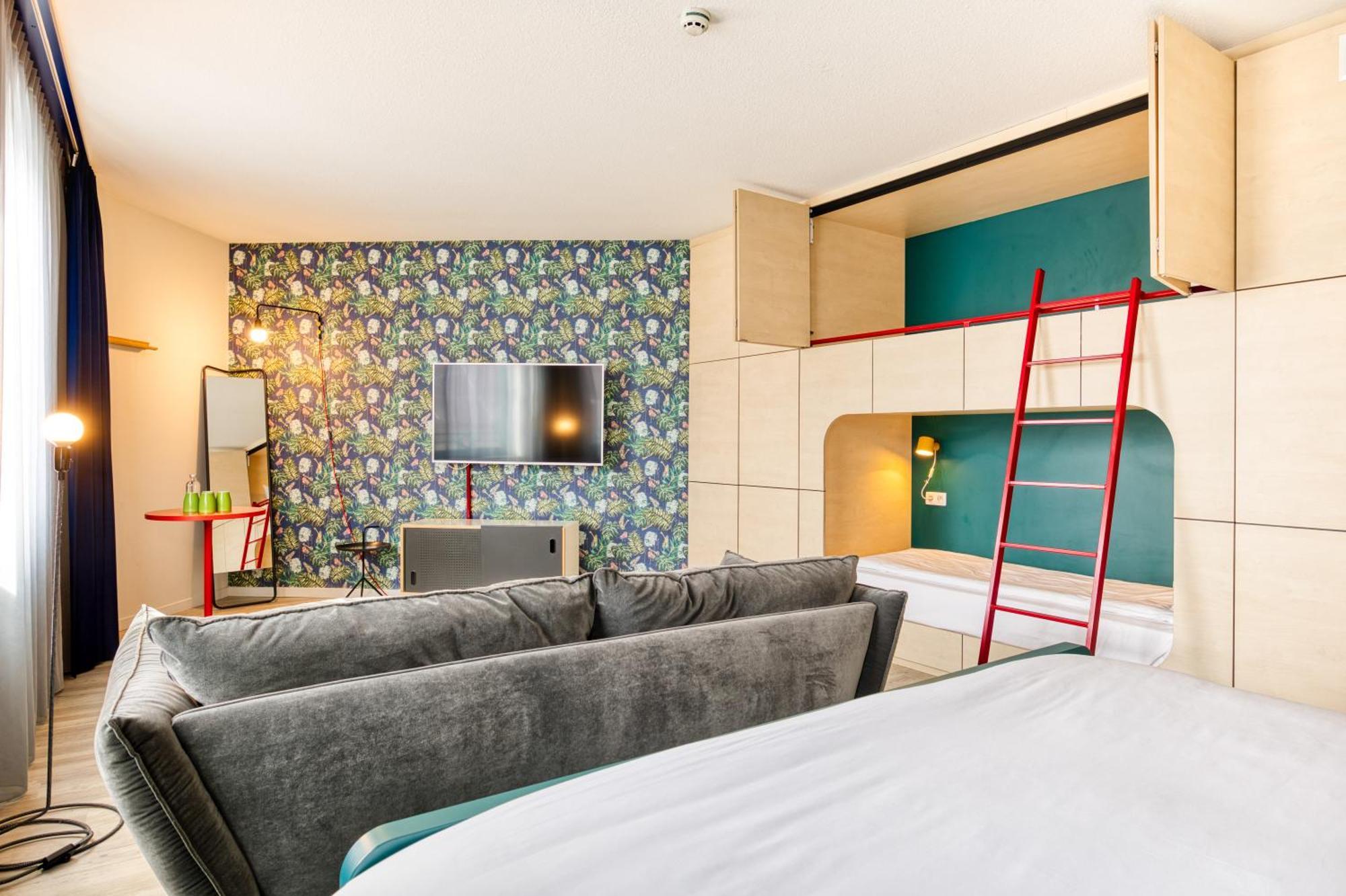B&B Hotel Brussels Centre Louise ภายนอก รูปภาพ